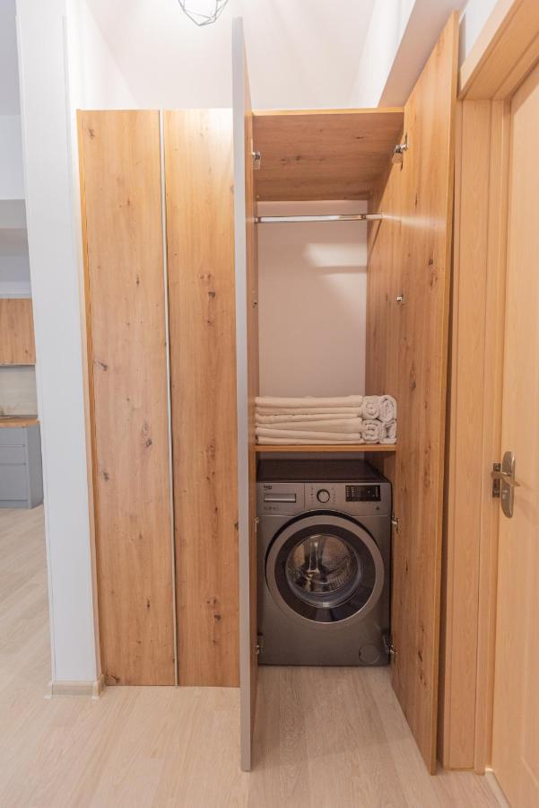 Mamaia Moonlight Apartment Екстер'єр фото
