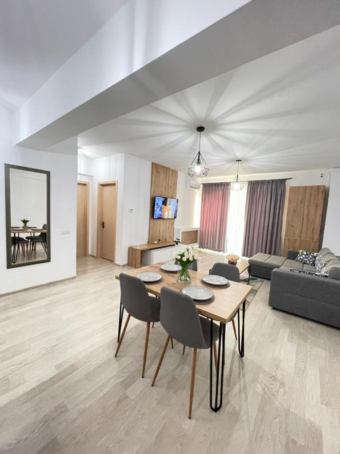 Mamaia Moonlight Apartment Екстер'єр фото