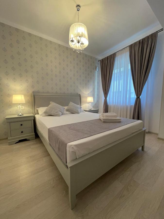 Mamaia Moonlight Apartment Екстер'єр фото